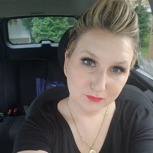 Meet your Posher, Nicholette t.